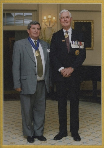 Medium investiture 2006